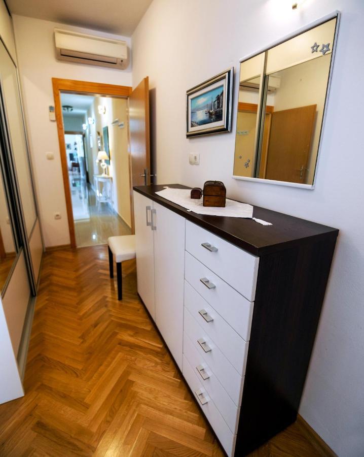 Apartamento M. De Dominisa 5 Rab Town Exterior foto